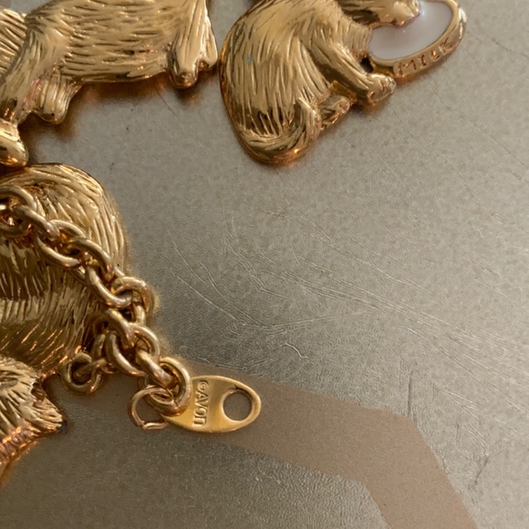 Avon Playful Charming 4 CATS Gold Tone Charm Bracelet - Picture 6 of 8